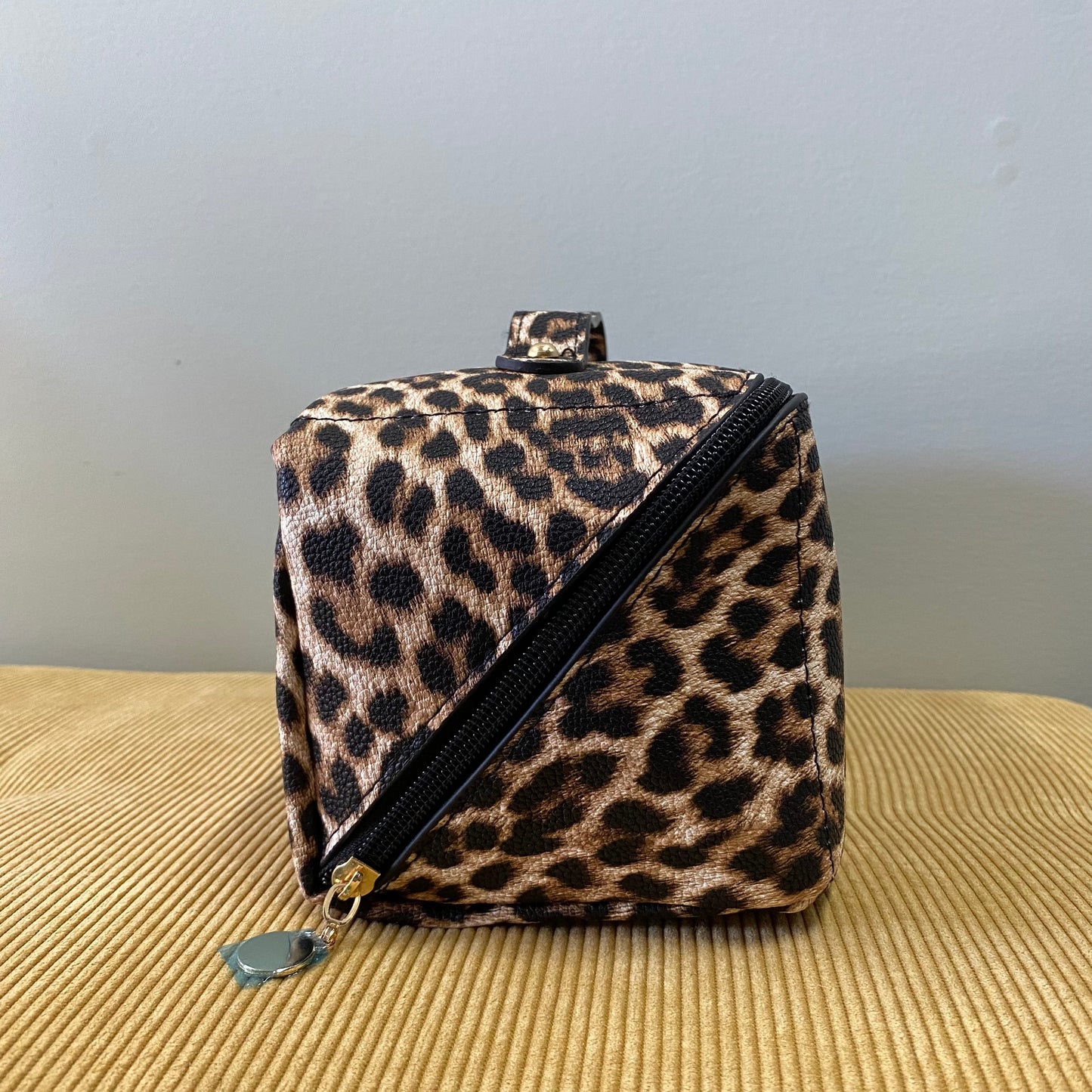Oversized Lay Flat Cosmetic Bag, Animal Print