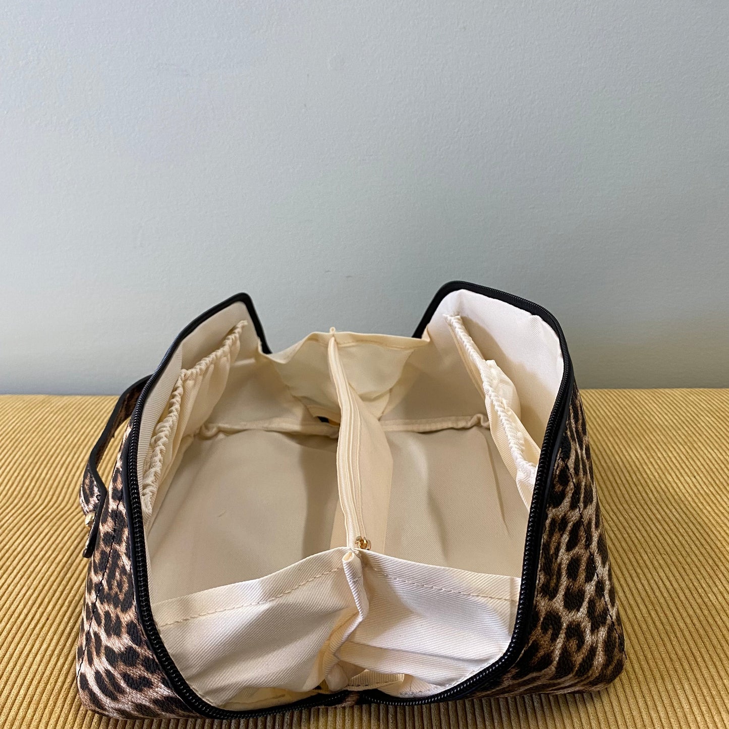 Oversized Lay Flat Cosmetic Bag, Animal Print