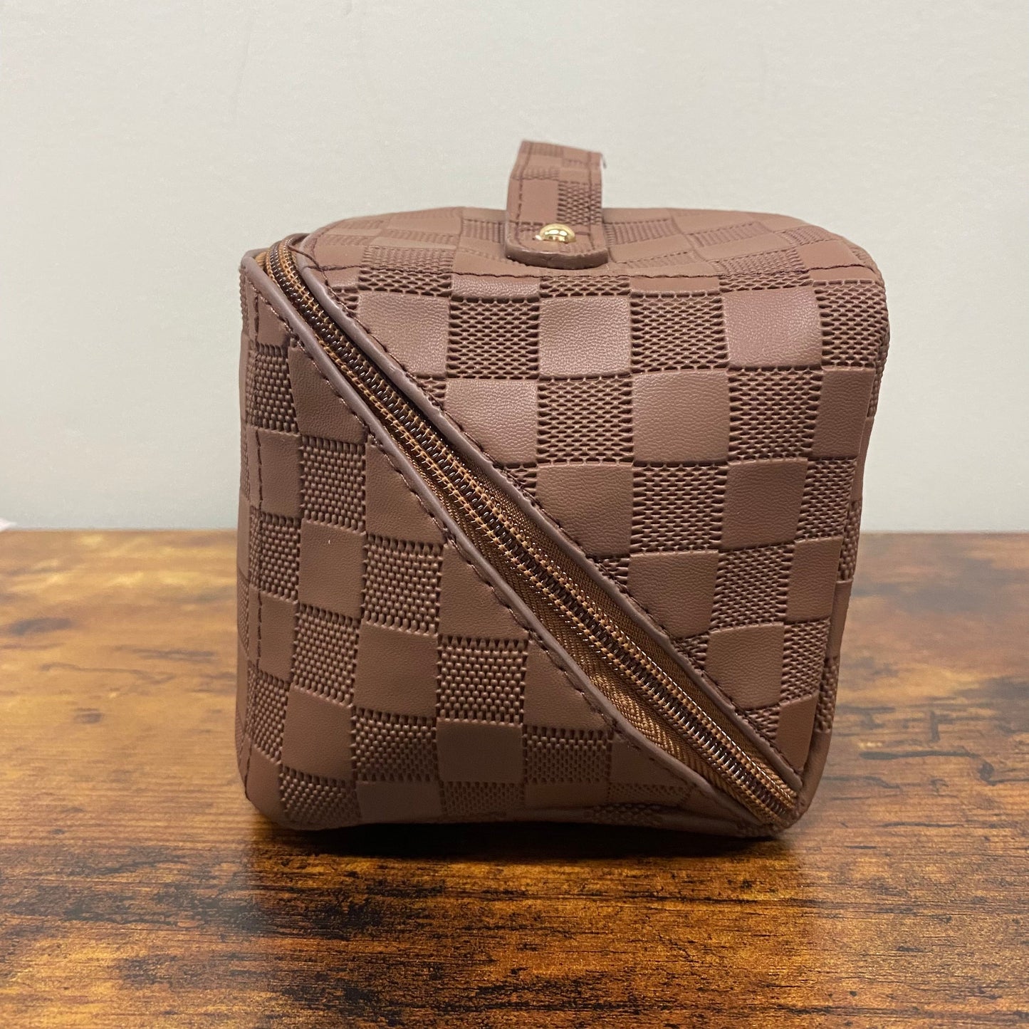 Oversized Lay Flat Cosmetic Bag - Checkered