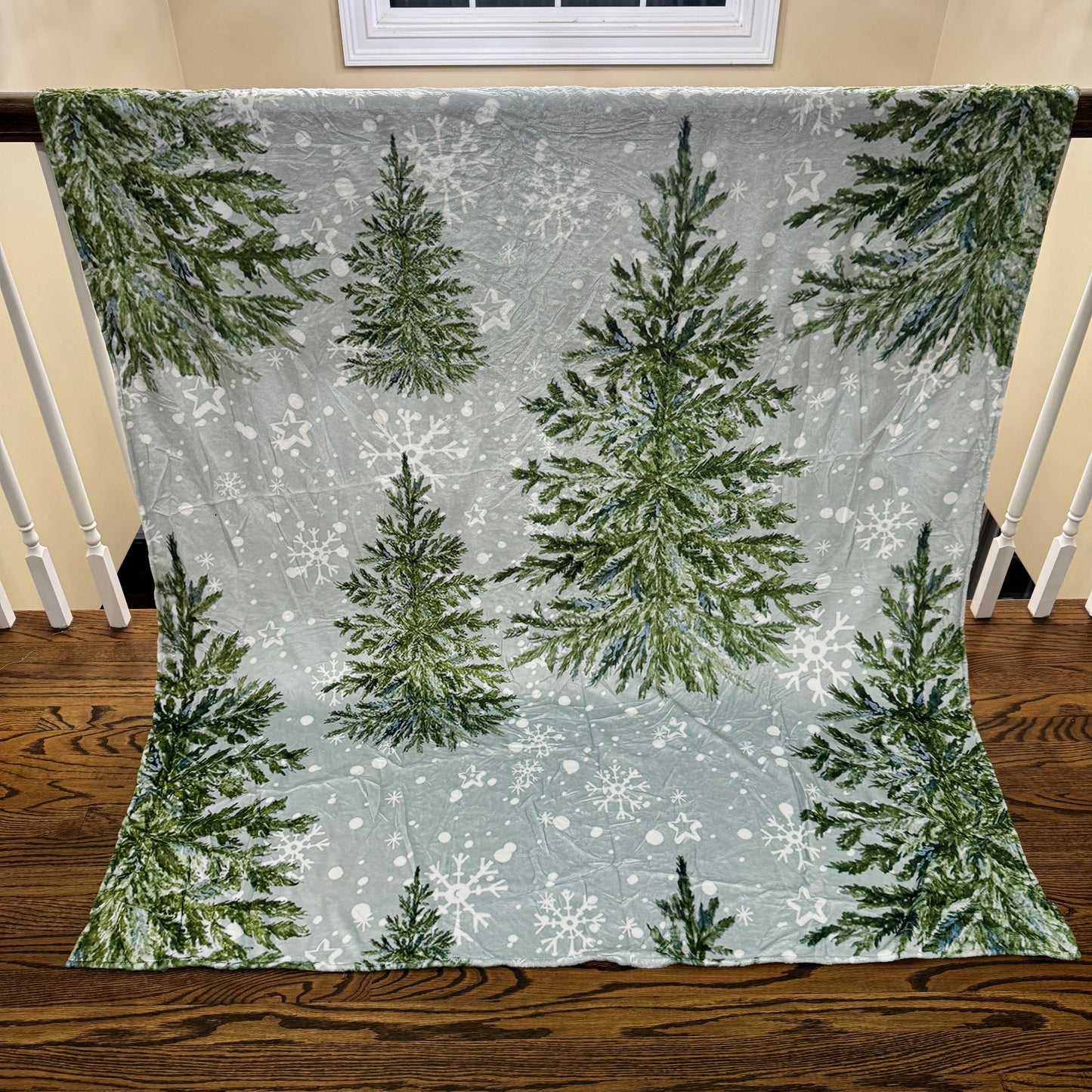 Blanket - Christmas - Green Trees