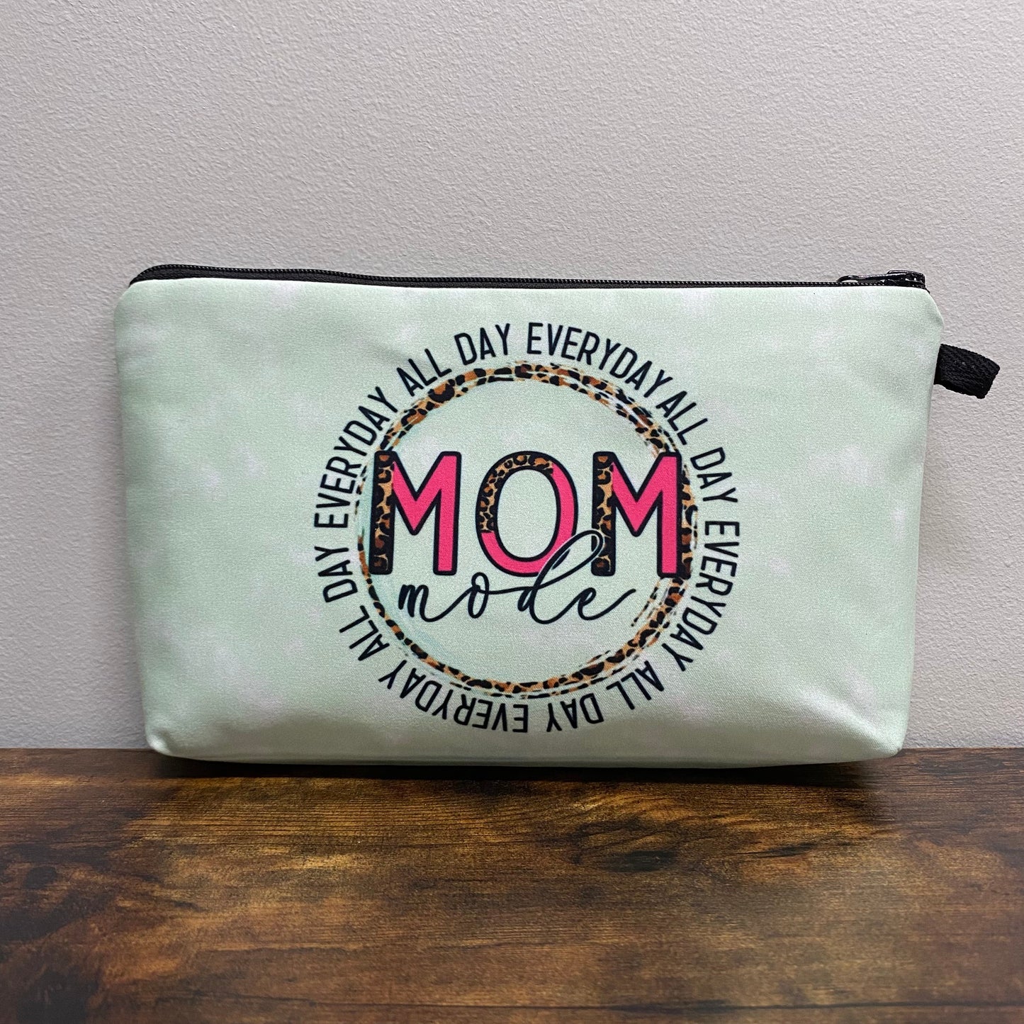 Pouch - Mom Mode
