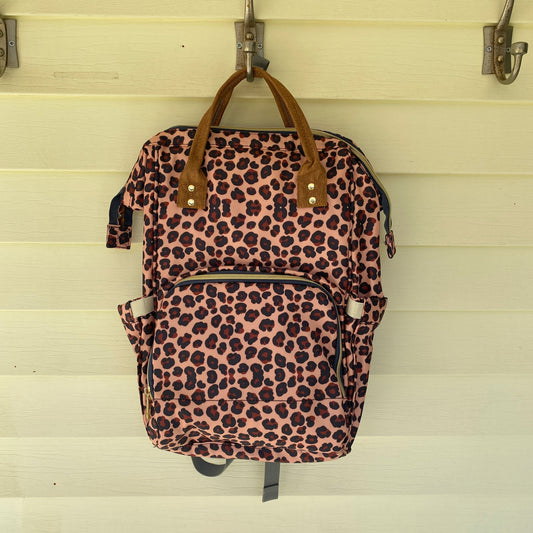 The Emily Travel Bag - Animal Print
