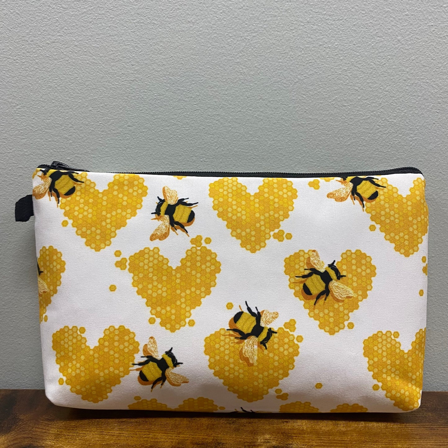 Pouch - Bee, Honeycomb Hearts